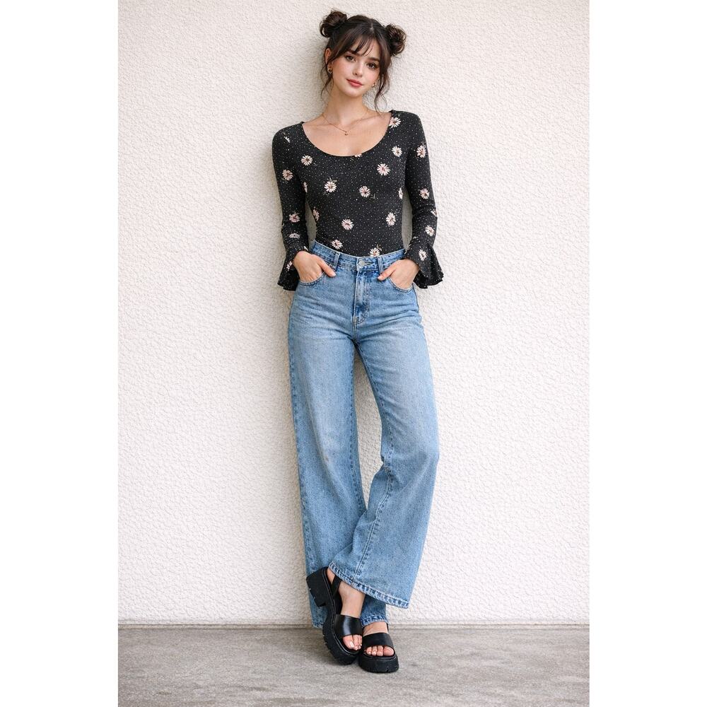 Womens Y2K 90's Daisy Polka‎ Dot Bodysuit Heathered Black Bell Sleeves Sz Med